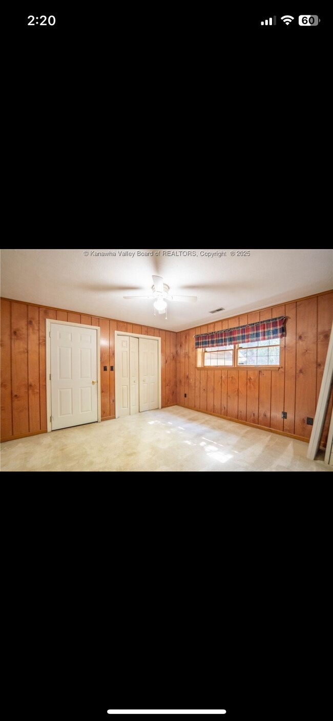 5323 Stephen Way in Charleston, WV - Building Photo - Building Photo