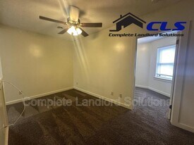 1362 Chestnut St in Terre Haute, IN - Building Photo