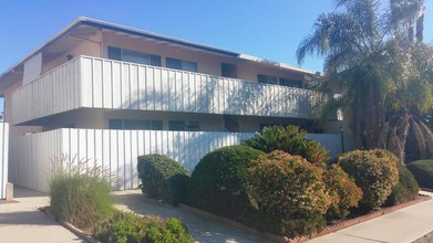 626 Empire Ave in Ventura, CA - Building Photo - Building Photo