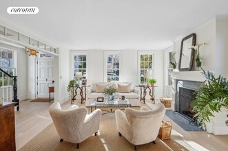 29 Henry St in Sag Harbor, NY - Building Photo - Building Photo