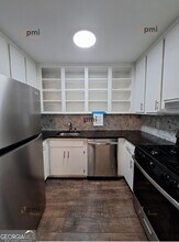 4266 Roswell Rd NE in Atlanta, GA - Building Photo - Building Photo