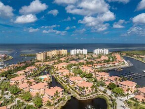 3250 S Shore Dr in Punta Gorda, FL - Building Photo - Building Photo
