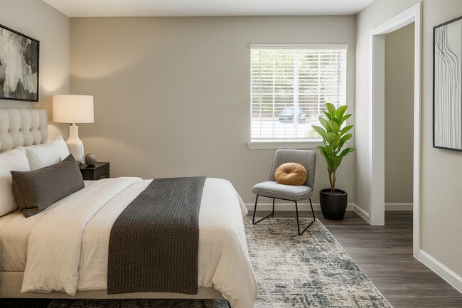 Apex Hoover in Hoover, AL - Building Photo - Building Photo