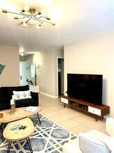 1643 NE 55th St in Fort Lauderdale, FL - Building Photo - Building Photo