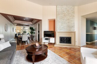 3531 Cameo Dr, Unit 101 in Oceanside, CA - Building Photo - Building Photo