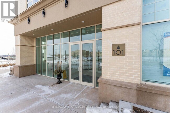 101-P101 Cathedral High St in Markham, ON - Building Photo - Building Photo