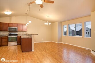 2620 Aspen Heights Loop in Anchorage, AK - Building Photo - Building Photo