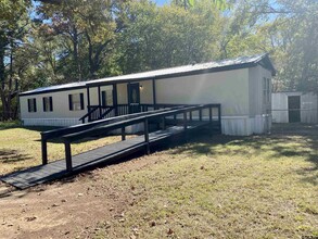 118 Old Fort Rd in Chandler, TX - Building Photo - Building Photo