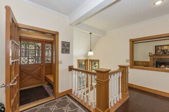 155 Cypress Dr in Lake Arrowhead, CA - Building Photo - Building Photo