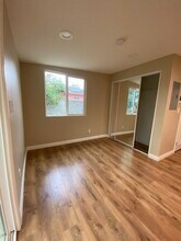 6014 Lincoln Ave, Unit B in South Gate, CA - Building Photo - Building Photo