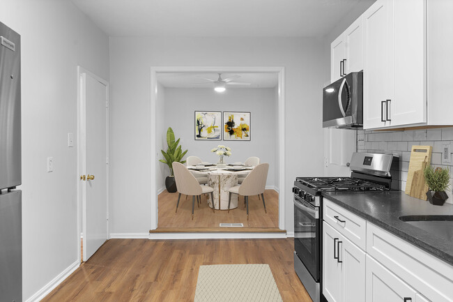 property at 675 Mayland Ave SW
