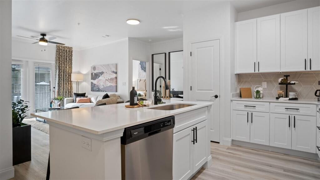 Verde Vista Asheville, NC Apartments