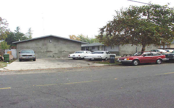 1049-1057 Alpha Rd in Turlock, CA - Building Photo - Building Photo