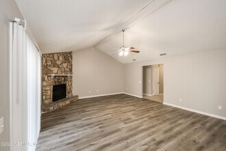11023 Poppins Ct in Jacksonville, FL - Building Photo - Building Photo