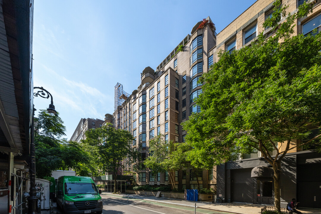 Butterfield House in New York, NY - Building Photo