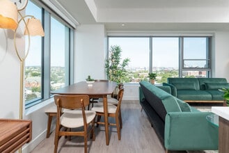 425 Massachusetts Ave, Unit ID1252109P in Cambridge, MA - Foto de edificio - Building Photo