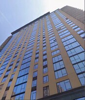 833 N Clark St in Chicago, IL - Building Photo