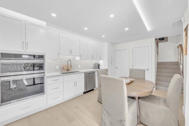 property at 1208 12th Ct