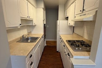 845 Ross St, Unit A3 in Rahway, NJ - Building Photo - Building Photo