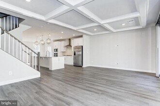 12923 Sunrise Ridge Aly in Herndon, VA - Building Photo - Building Photo