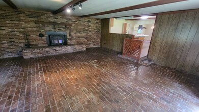 1034 Rocky Springs Church Rd in Laurens, SC - Building Photo - Building Photo