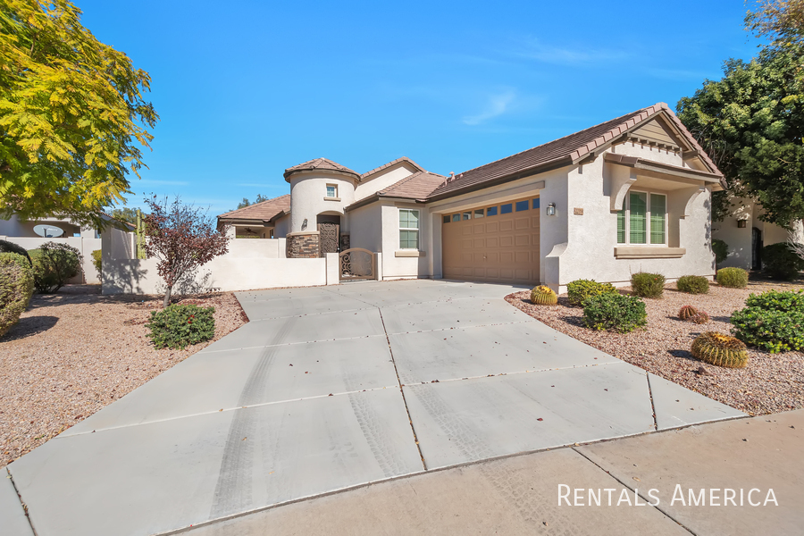 22314 E Cherrywood Dr in Queen Creek, AZ - Foto de edificio