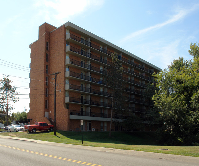 Grandview Manor in Catlettsburg, KY - Building Photo - Building Photo