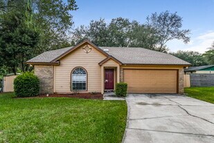 1348 High Plains Dr S, Unit 101 in Jacksonville, FL - Building Photo