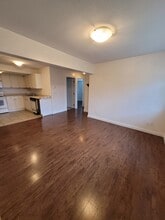 5417 Lost Lake Rd in Nanaimo, BC - Building Photo - Building Photo