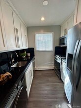 11 S Saxon Ave in Bay Shore, NY - Building Photo - Building Photo