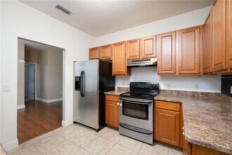 7601 SW 87th Terrace in Gainesville, FL - Building Photo - Building Photo