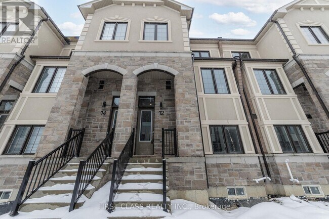 property at 12 Mermot Ln