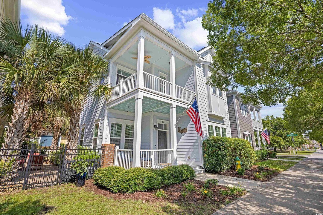843 Howard Ave in Myrtle Beach, SC - Building Photo