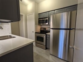 2475 Underwood St in Houston, TX - Building Photo