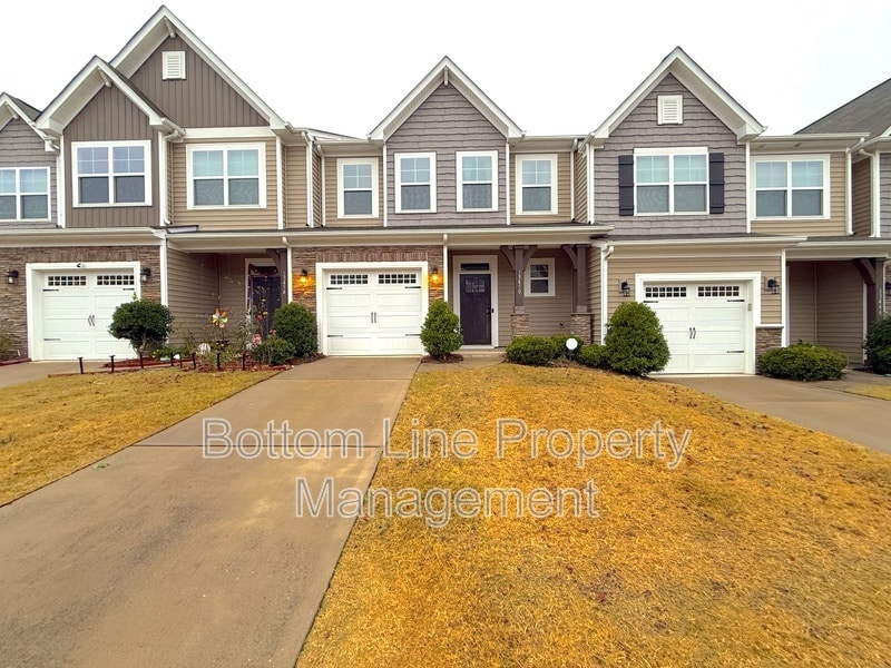 13450 Savannah Point Dr in Charlotte, NC - Building Photo