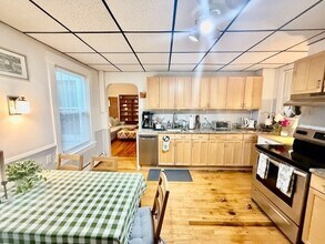 361 Beacon St in Somerville, MA - Building Photo - Building Photo