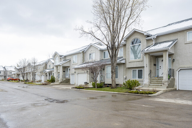 Classics Of Lake Sundance in Calgary, AB - Building Photo - Primary Photo