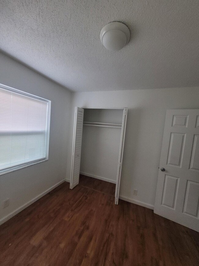 4103 Riverside Dr in Coral Springs, FL - Building Photo - Building Photo