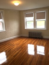 2035 Commonwealth Ave, Unit 4 in Boston, MA - Building Photo - Building Photo