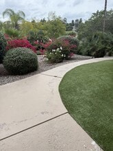 13114 Polvera Ave, Unit B in San Diego, CA - Foto de edificio - Building Photo