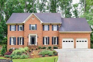160 Clipper Bay Dr in Alpharetta, GA - Building Photo