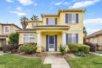 1812 Tahoe Pl in Davis, CA - Building Photo - Building Photo