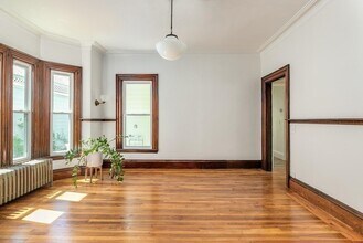 14 Evergreen Ave in Somerville, MA - Building Photo - Building Photo