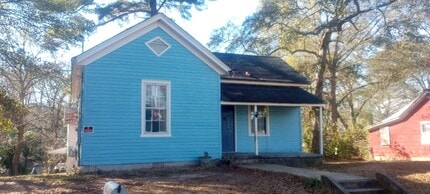 6 Maple St in Manchester, GA - Foto de edificio - Building Photo