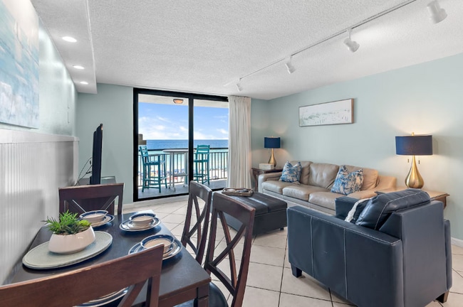 property at 1040 US-98