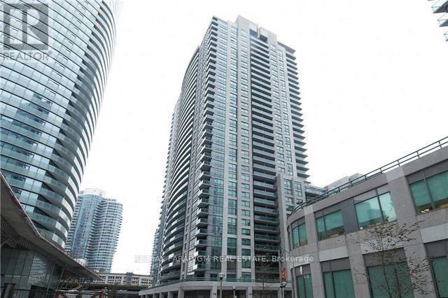 19-2319 Grand Trunk Crescent