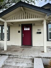 304 E 2nd St in Edmond, OK - Building Photo - Building Photo