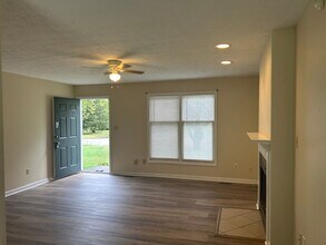 1112 Higbee Mill Rd in Lexington, KY - Building Photo - Building Photo