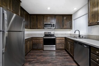 Greentree Fountain Apartments in Chula Vista, CA - Building Photo - Interior Photo