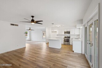 3701 W Evans Dr in Phoenix, AZ - Building Photo - Building Photo